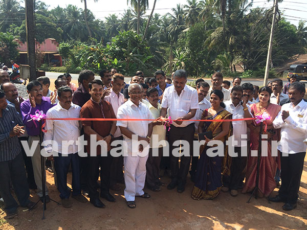 ನಾಗುರಿ :ಕಾಂಕ್ರೀಟಿಕರಣಗೊಂಡ ರಸ್ತೆ ಉದ್ಘಾಟನೆ